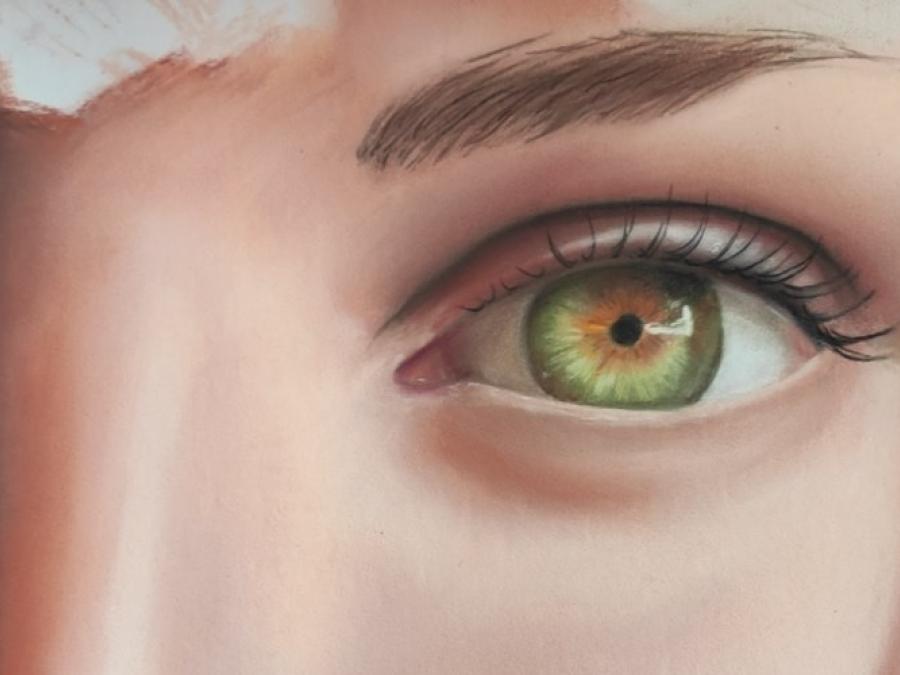 ojo en pastel
